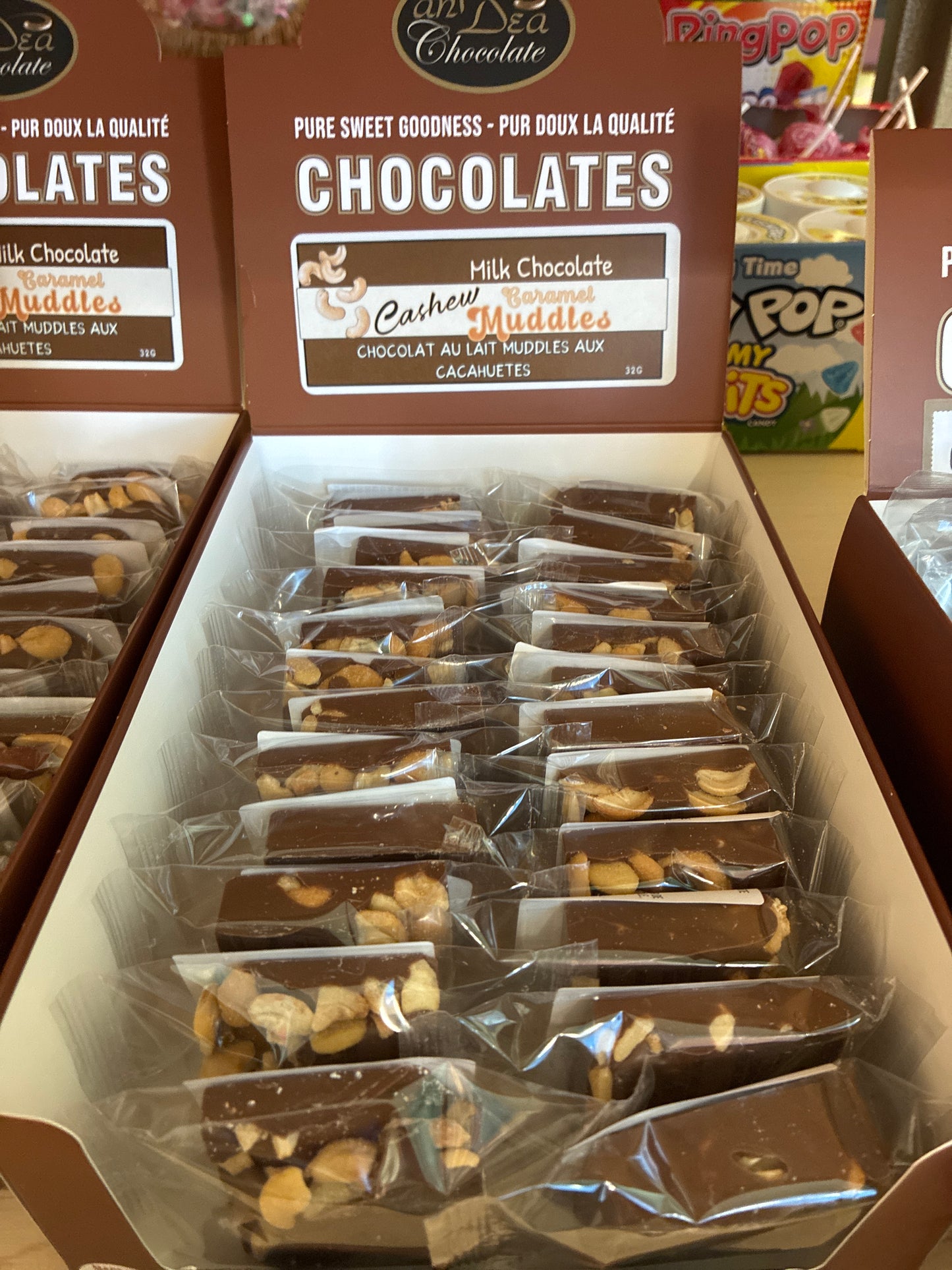 Muddles Cashew caramel