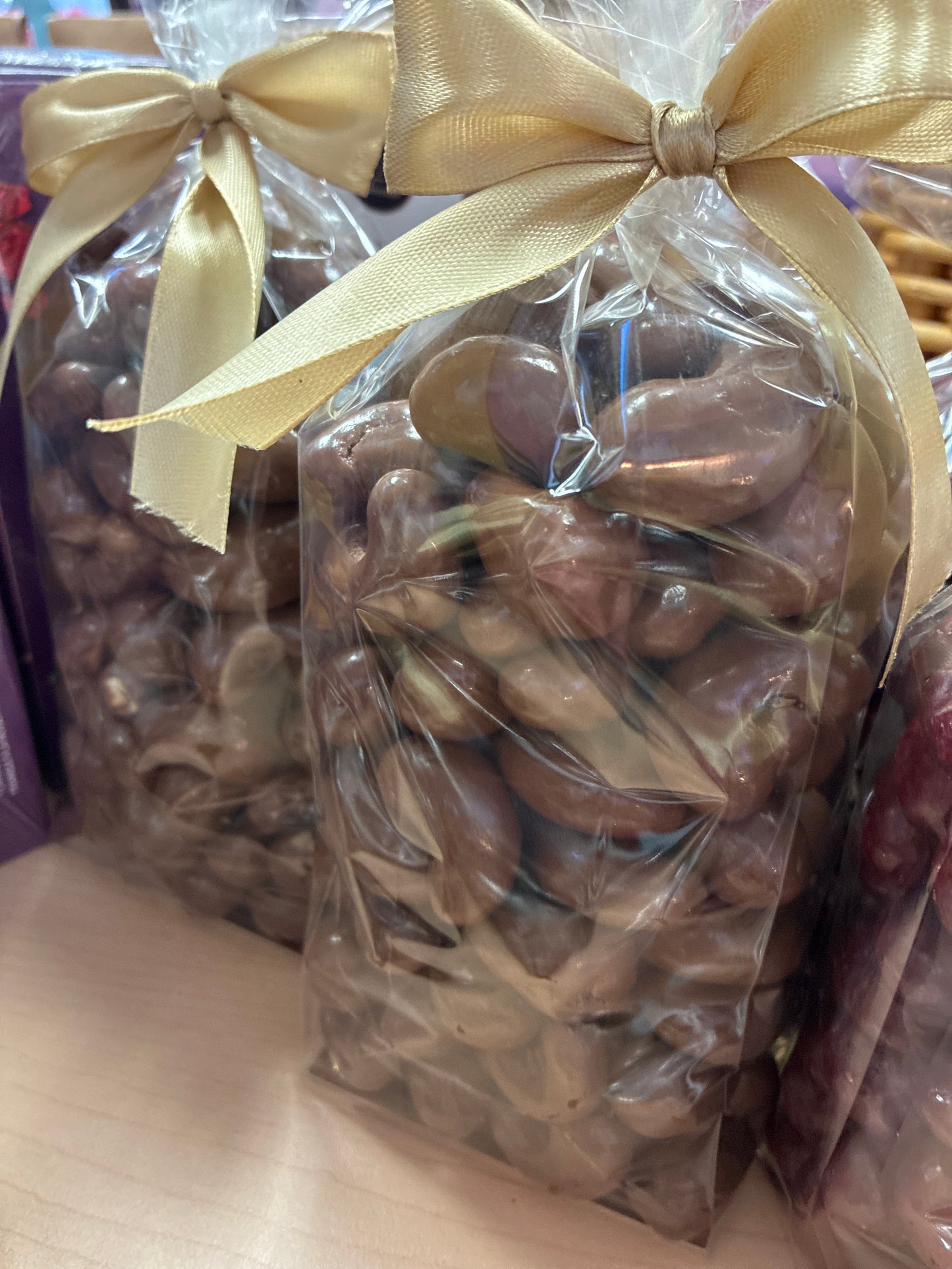 Chocolate covered cashew 500g