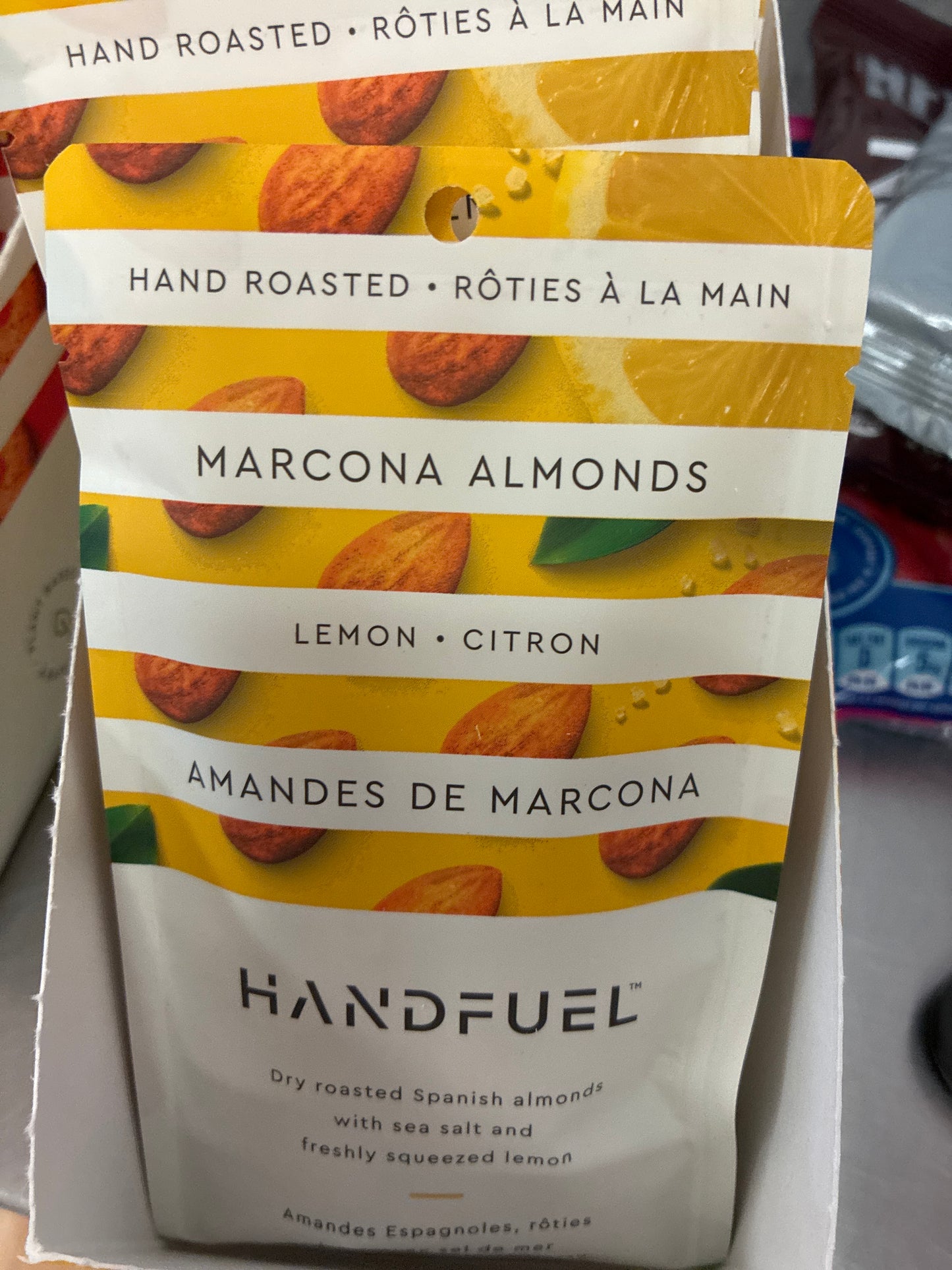 Handfuel Marcona Almonds