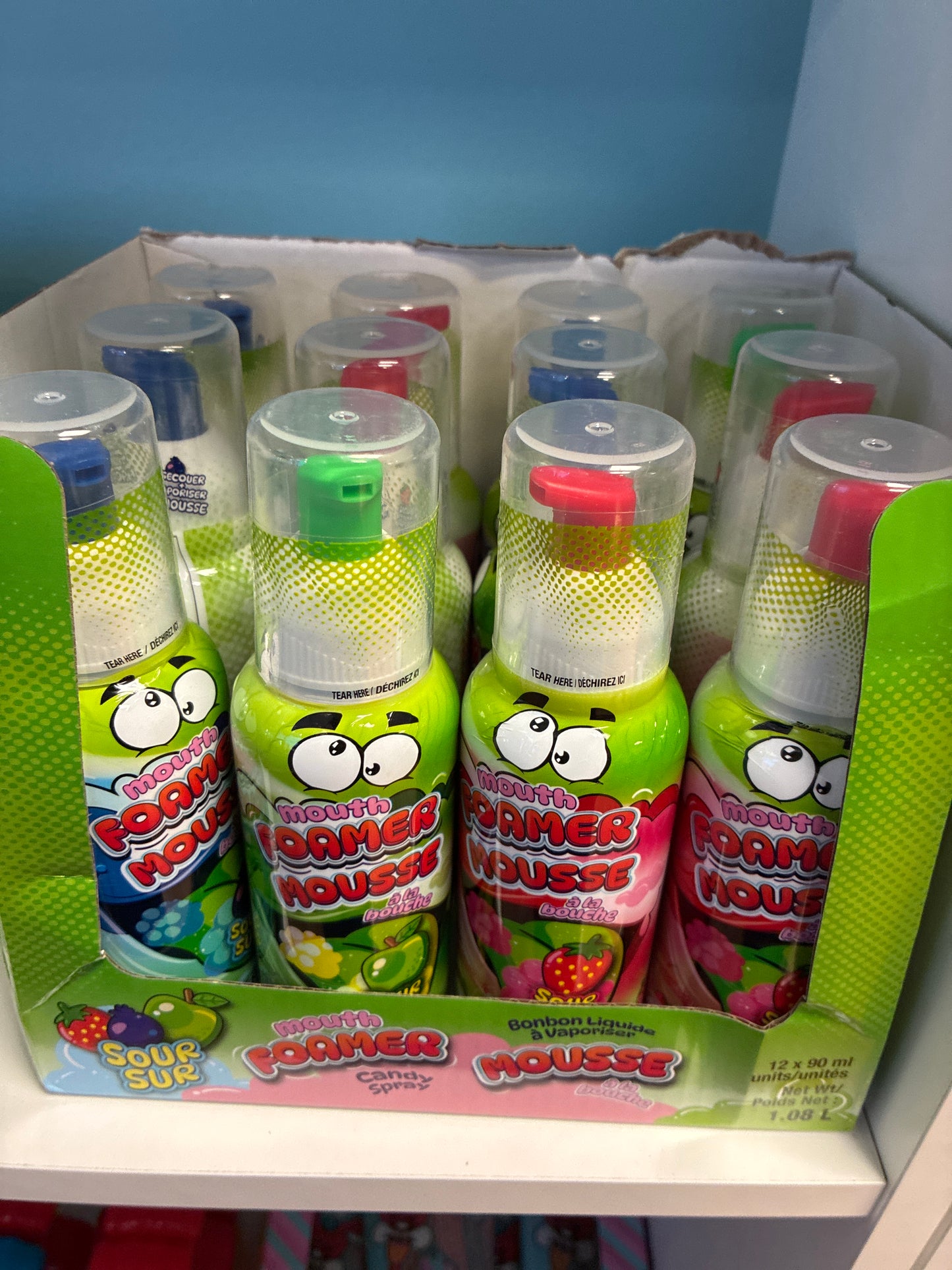 Spray candy foamer