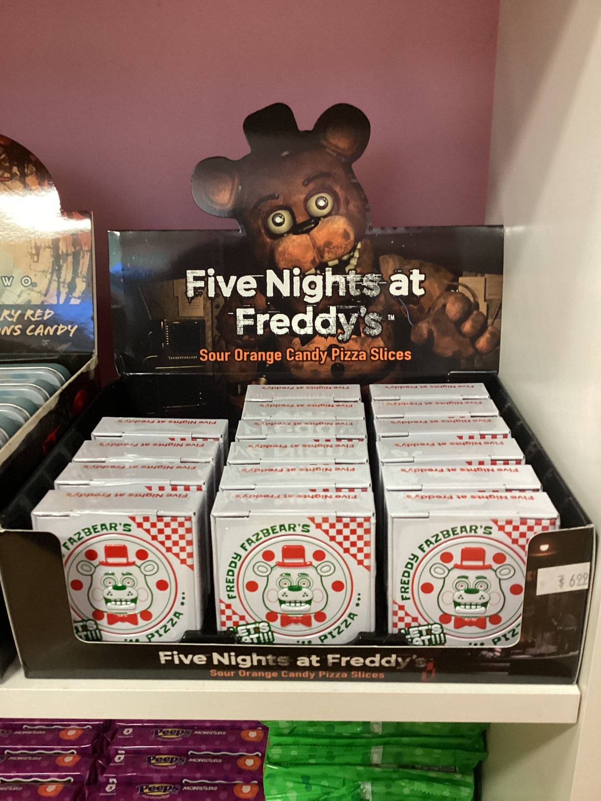 Greedy fazbear pizza candy